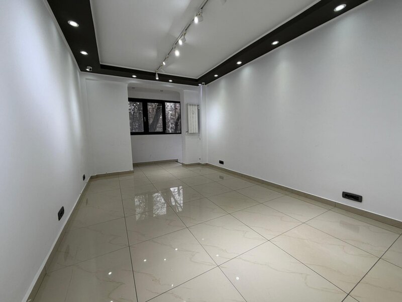 Spatiu comercial - Metrou Constantin Brancusi - Valea Argesului Stradal